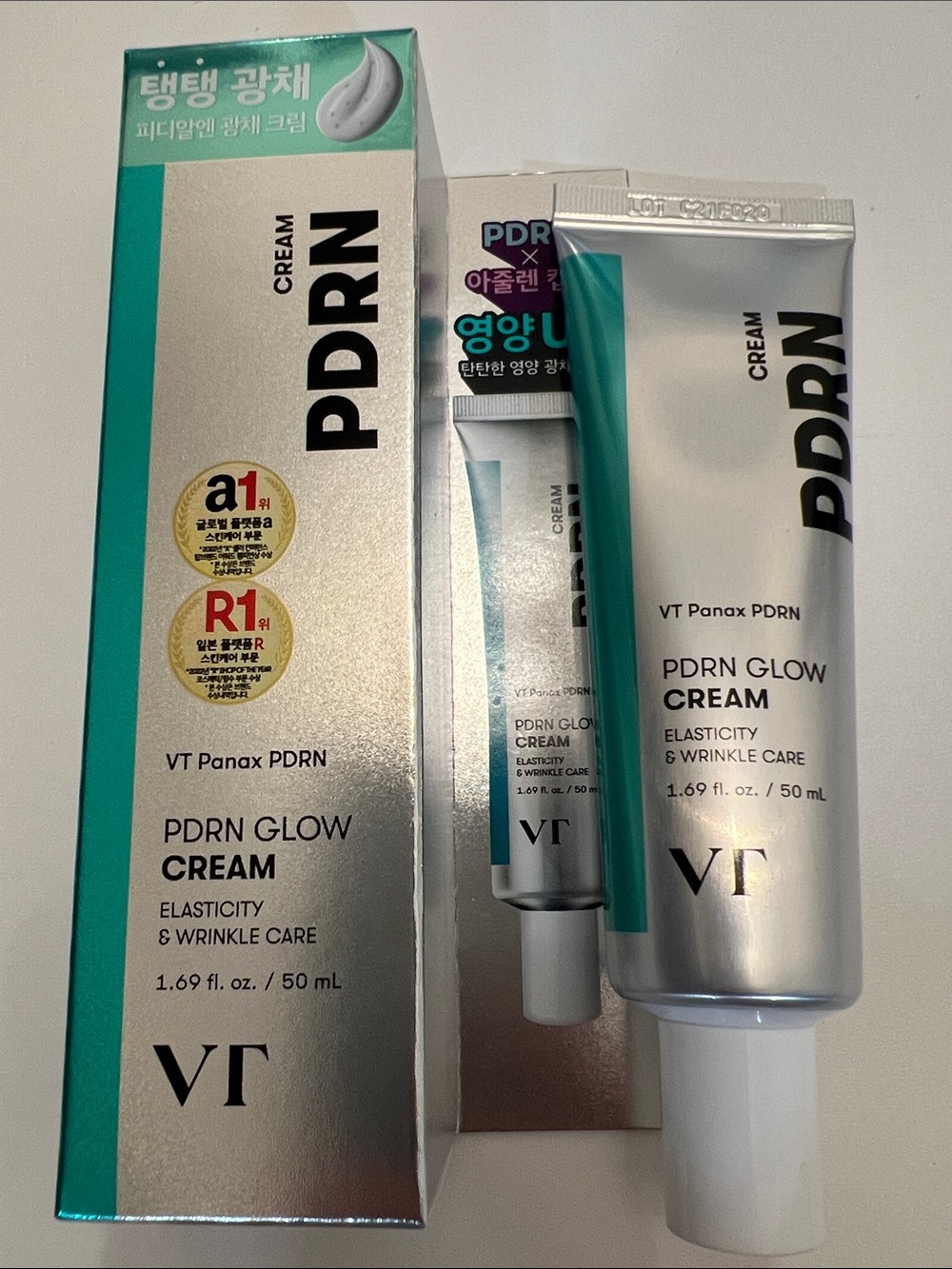 VT PDRN Glow Cream – Hydrating Moisturizer in Teal & Silver